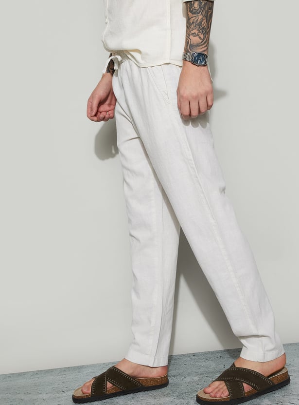 FAME FOREVER Solid Regular Fit Trousers