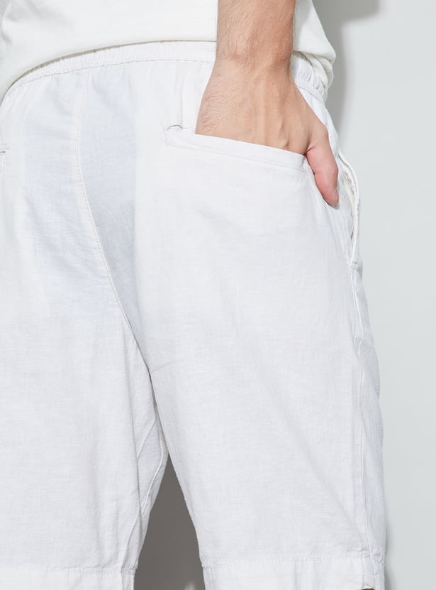 FAME FOREVER Solid Regular Shorts