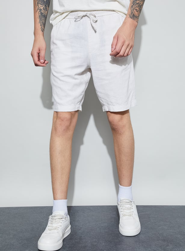 FAME FOREVER Solid Regular Shorts