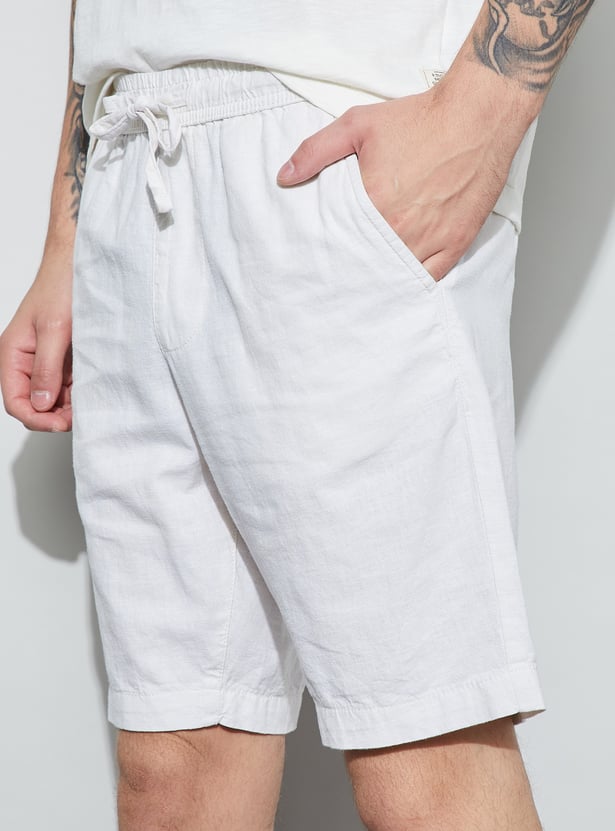FAME FOREVER Solid Regular Shorts