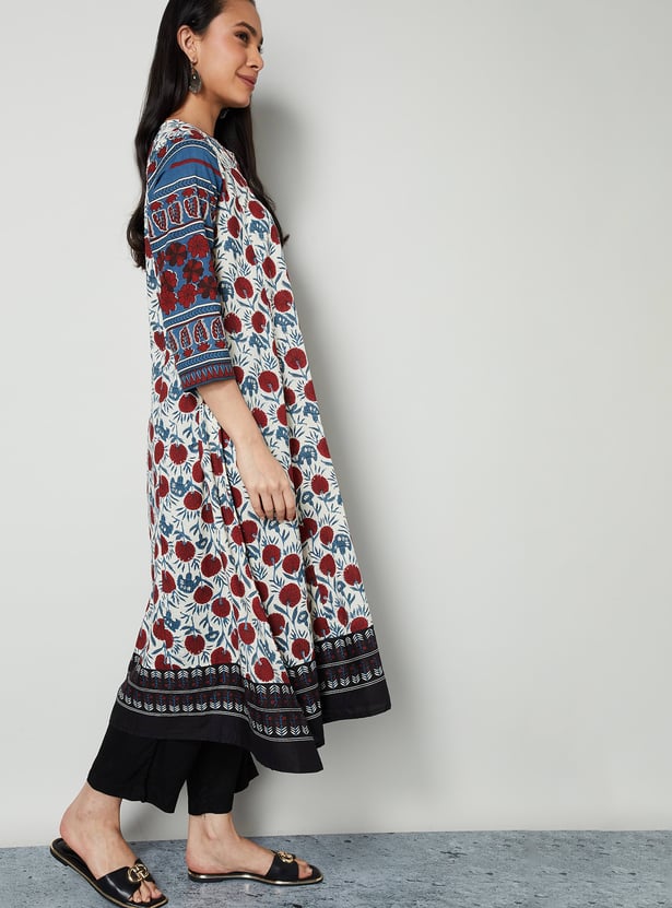 MELANGE Floral Print Notched Neck 3/4th Sleeves Flared Kurta