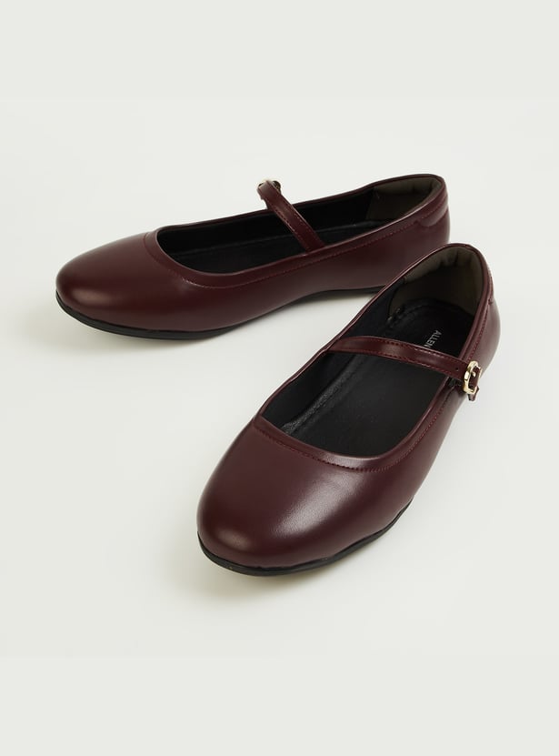 ALLEN SOLLY Solid Ballerinas