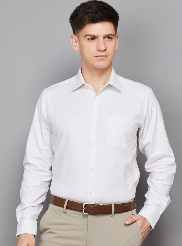 VAN HEUSEN Solid Custom Fit Formal Shirt