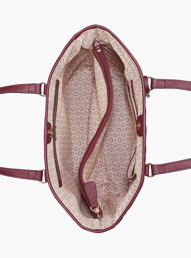 GUESS Quilted Shoulder Bag