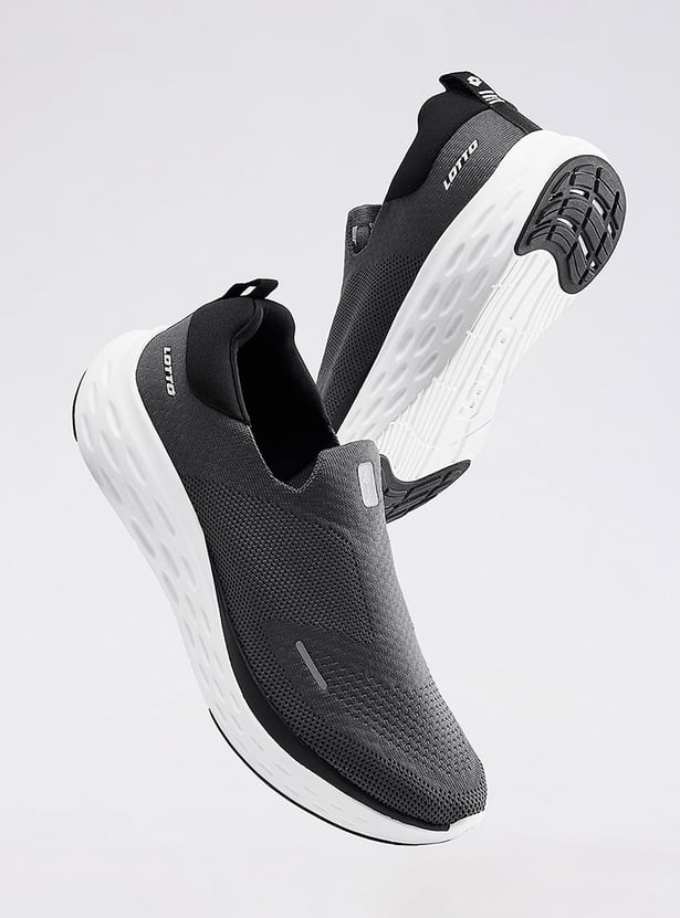 LOTTO Textured Slip-On Walking Shoes