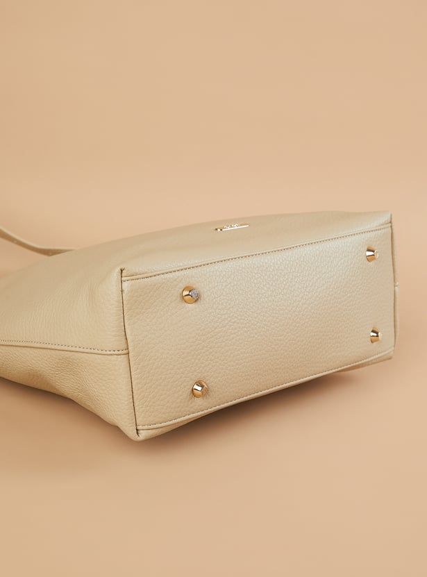 GINGER Textured Shoulder Bag