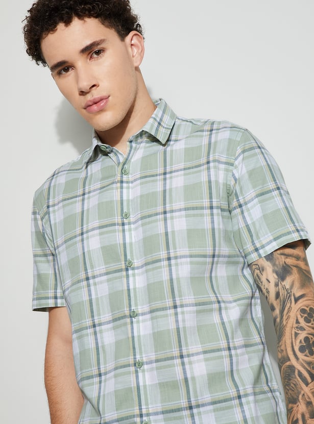 CODE Checked Regular Fit Shirt