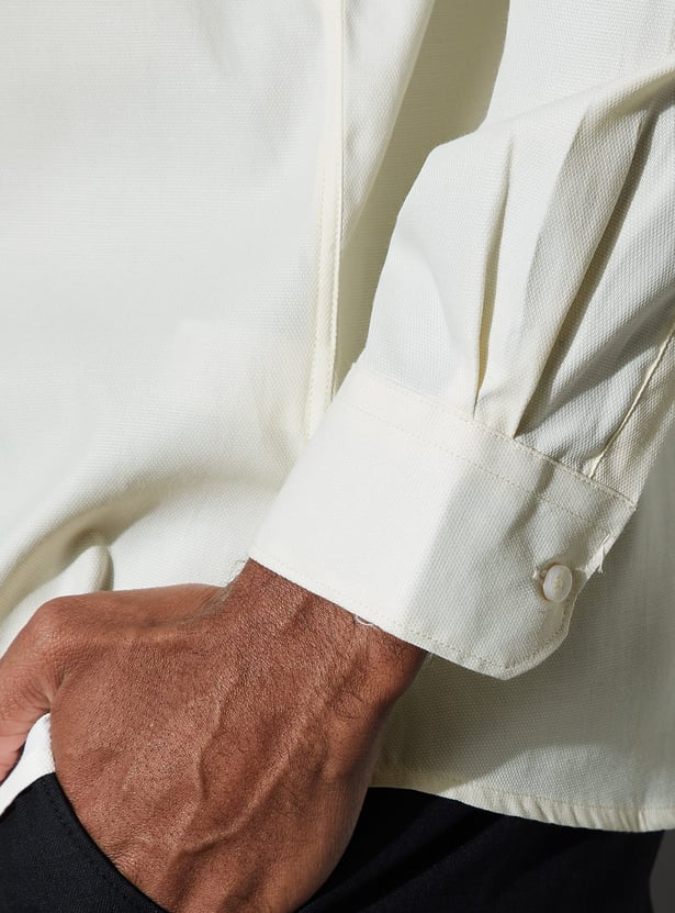 CODE Solid Regular Fit Formal Shirt