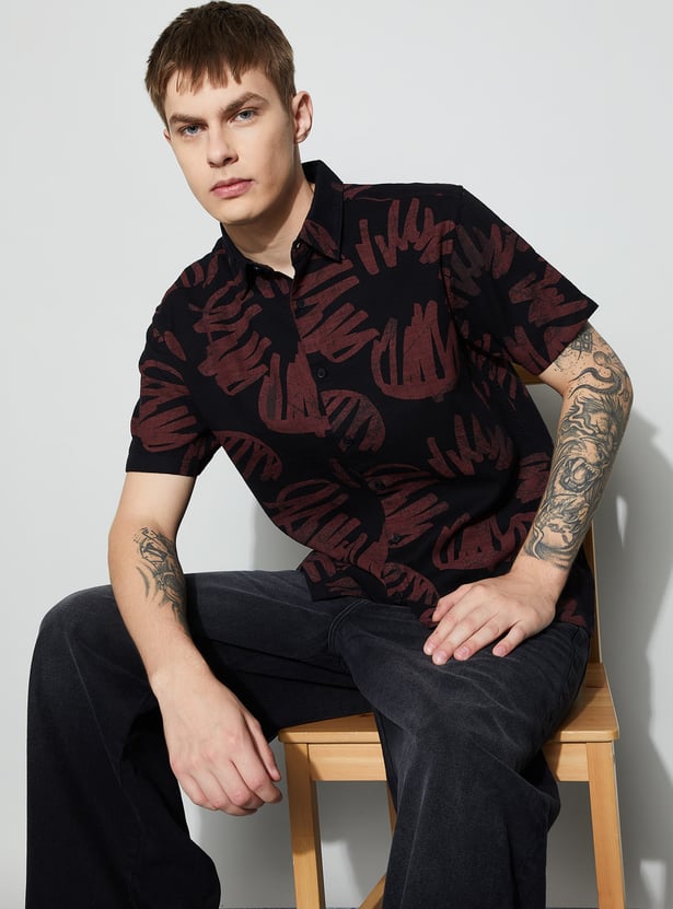 FAME FOREVER Printed Smart Fit Shirt