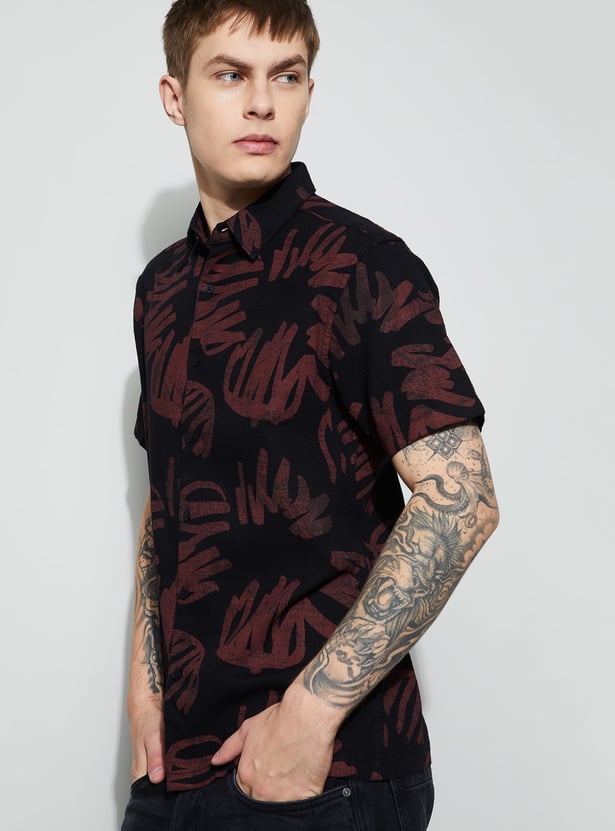 FAME FOREVER Printed Smart Fit Shirt