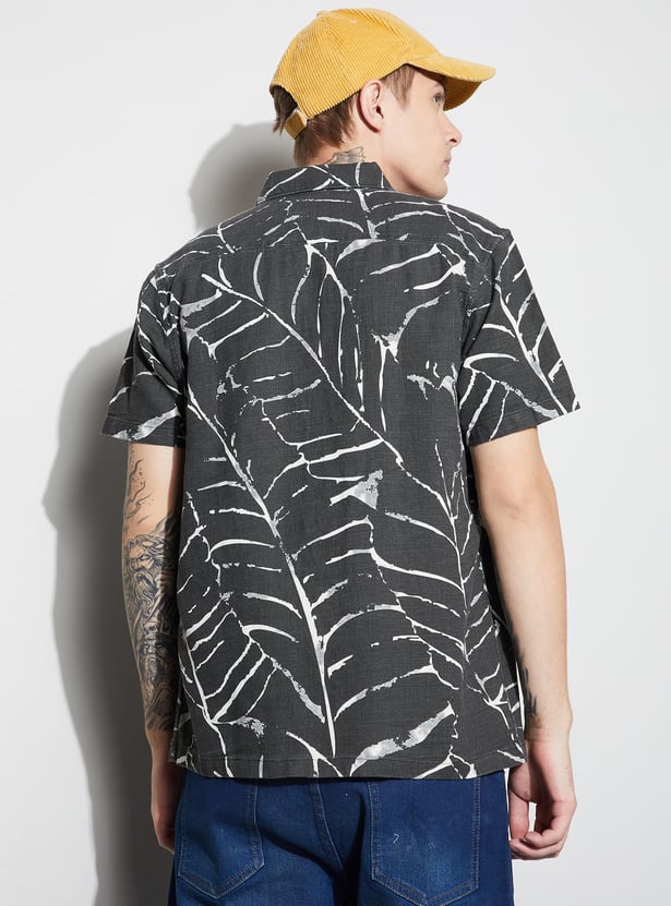 FAME FOREVER Printed Smart Fit Shirt
