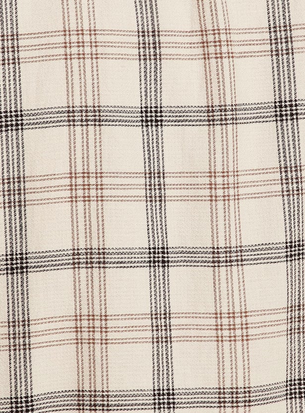 FAME FOREVER Checked Regular Fit Shirt