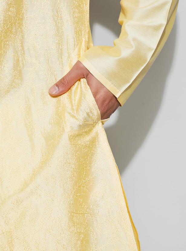 MELANGE Embroidered Calf Length Kurta