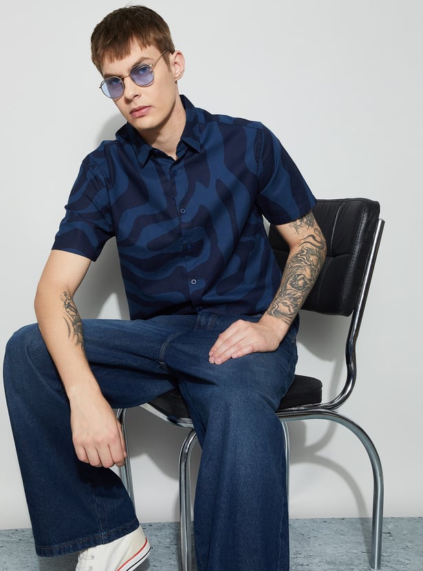 FAME FOREVER Printed Smart Fit Shirt