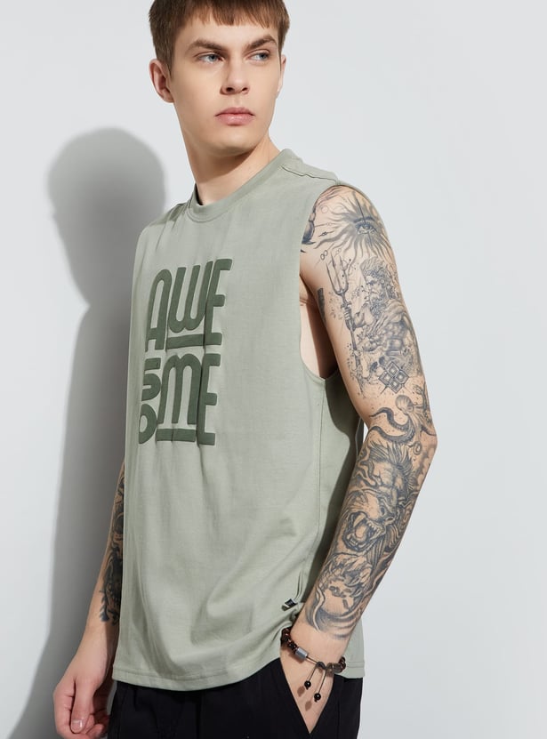 FAME FOREVER Printed Crew Neck T-shirt