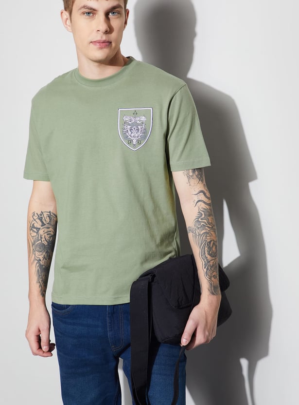FAME FOREVER Graphic Print Crew Neck T-shirt