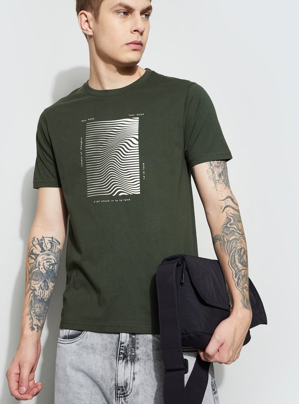 FAME FOREVER Graphic Print T-shirt