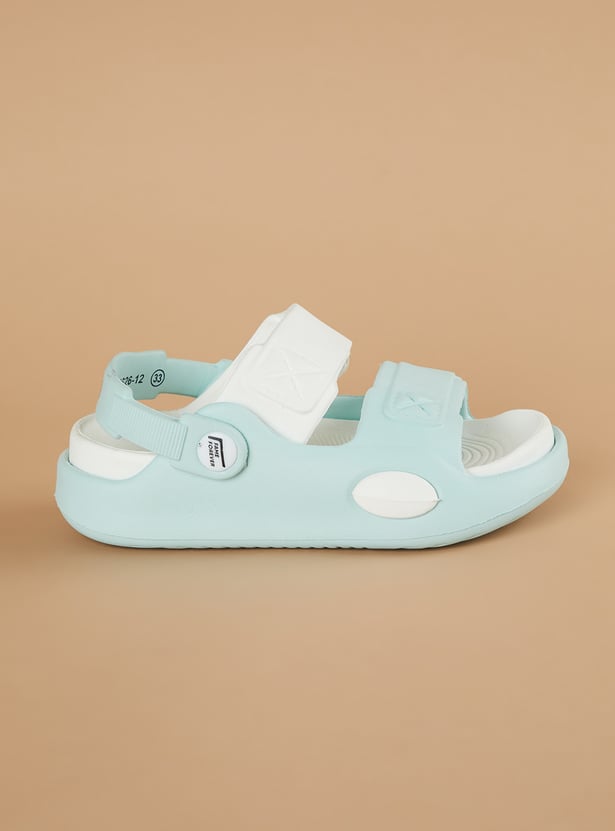 FAME FOREVER Girls Solid Slip-Ons