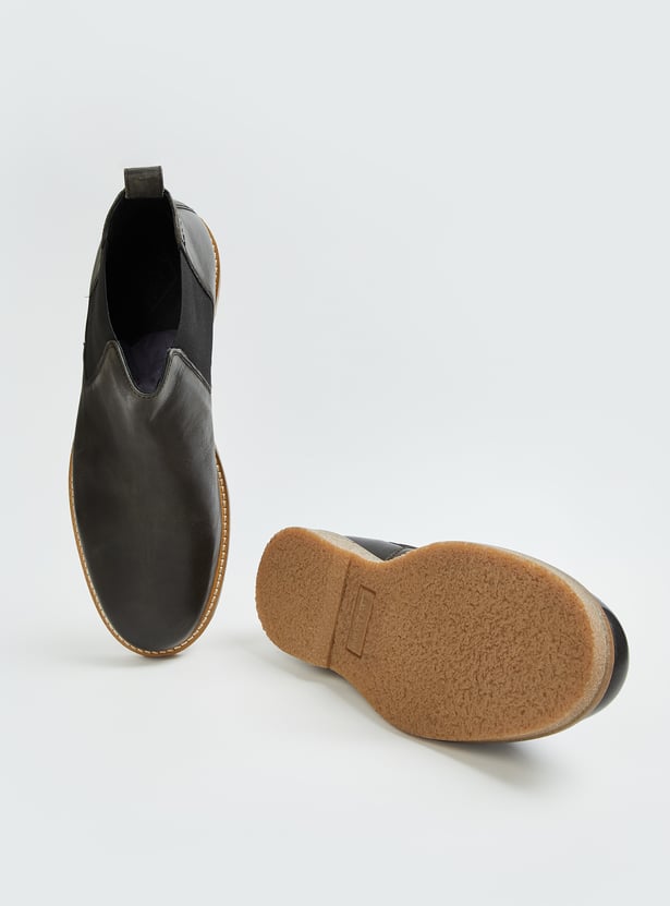 LEE COOPER Solid Chelsea Boots