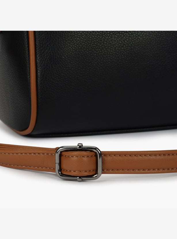 FASTRACK Contrast Trim Handheld Bag
