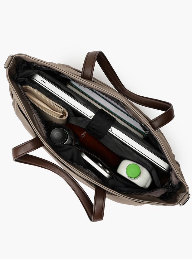 FASTRACK Solid Handheld Bag