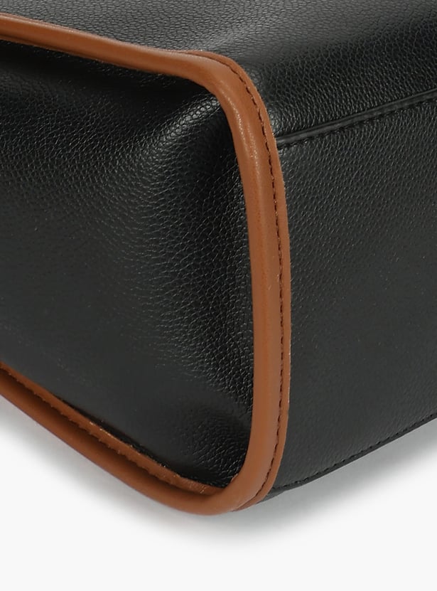 FASTRACK Solid Shoulder Bag