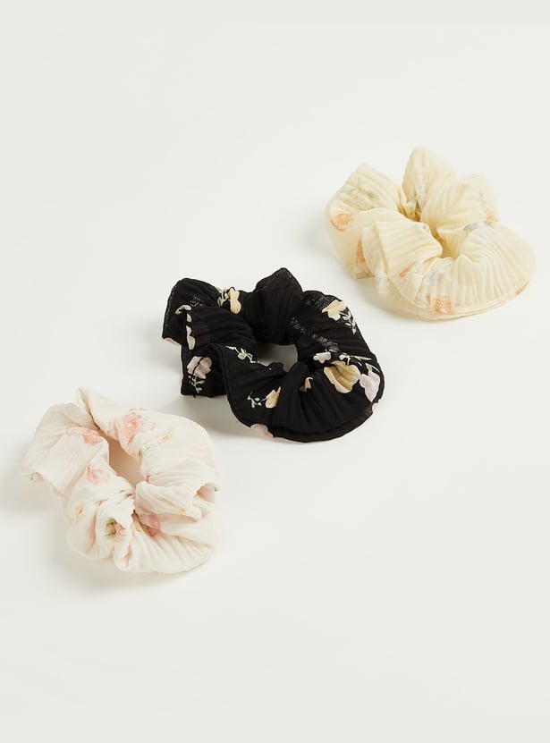 FAME FOREVER Floral Print Pleated Scrunchies - Pack of 3
