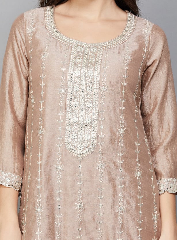 LIBAS Embroidered Kurta Set