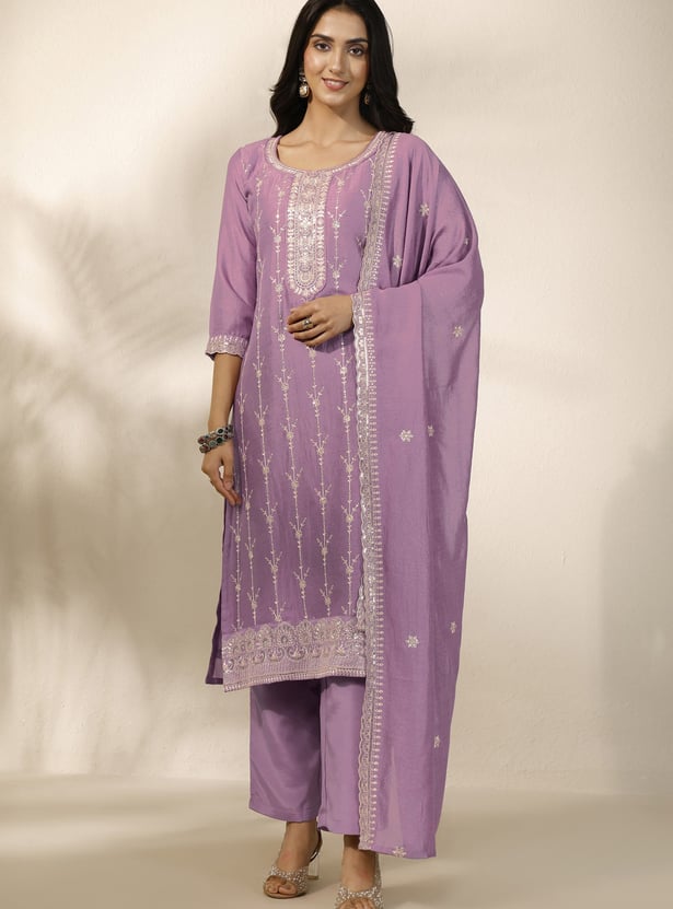 LIBAS Embroidered Kurta Set