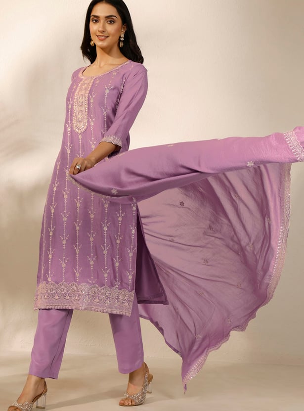 LIBAS Embroidered Kurta Set