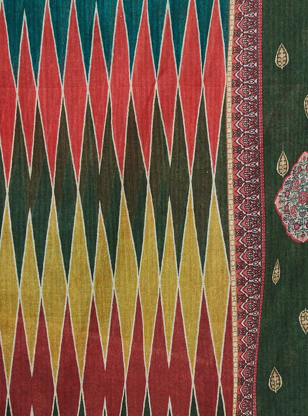 LIBAS Ethnic Motif Kurta Set