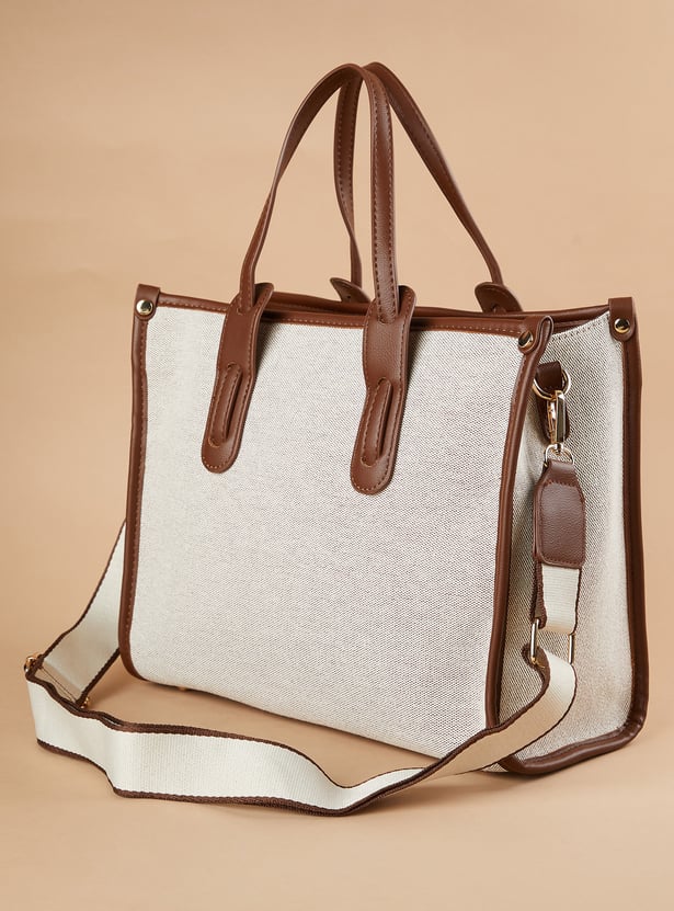 GINGER Textured Handheld Bag