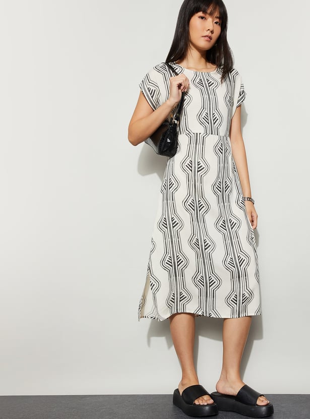 FAME FOREVER Printed Midi Dress