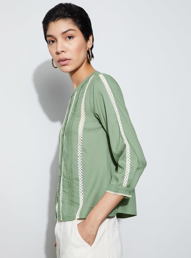 FAME FOREVER Lace Insert Button Front Top