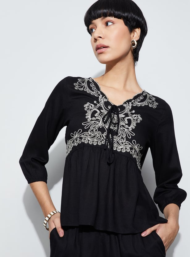 FAME FOREVER Embroidered Top