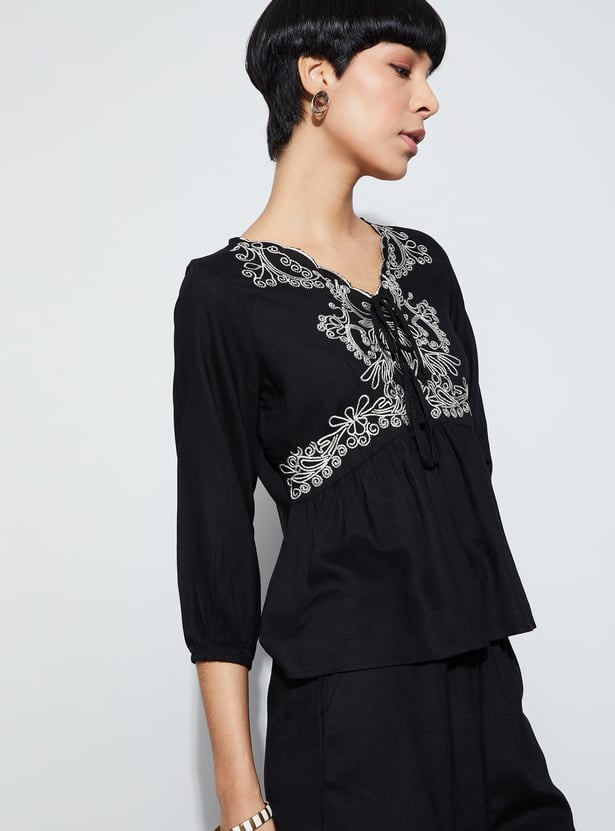 FAME FOREVER Embroidered Top