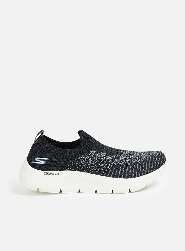SKECHERS Air-Cooled Goga Mat Walking Shoes