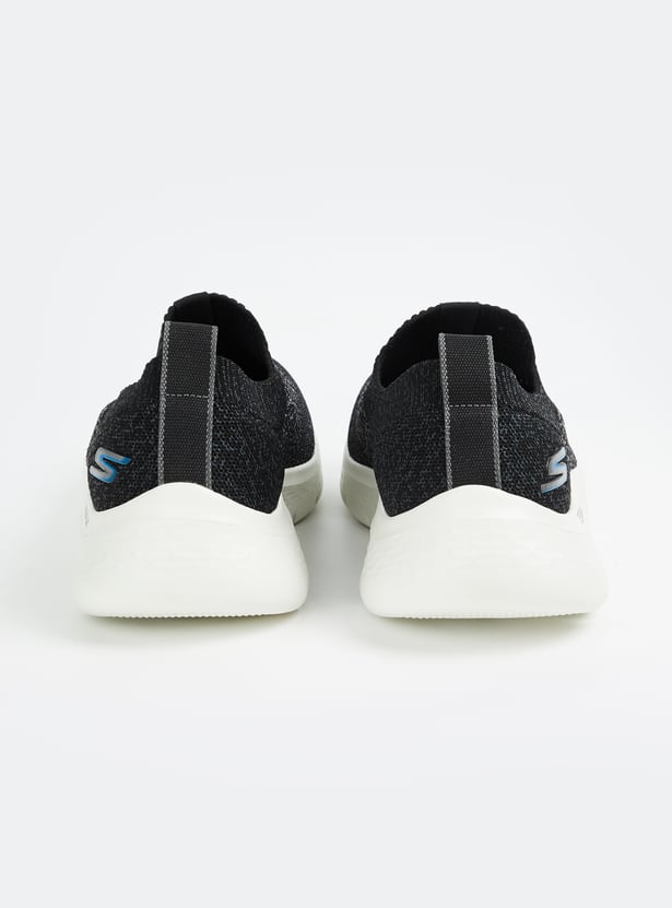 SKECHERS Air-Cooled Goga Mat Walking Shoes