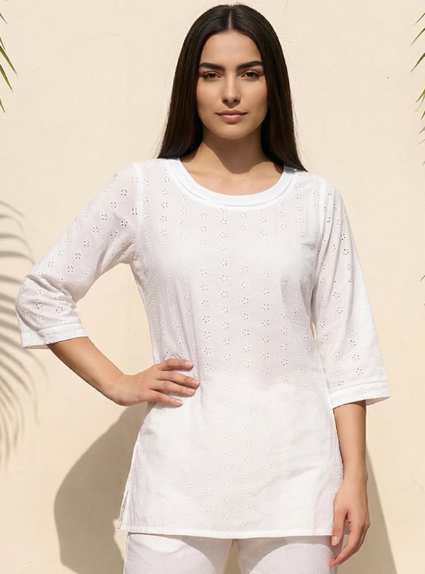 AURELIA Schiffli Top