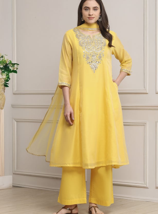 BIBA Embroidered Kurta Set