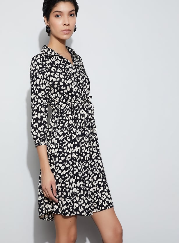FAME FOREVER Printed Tie-Up Mini Dress