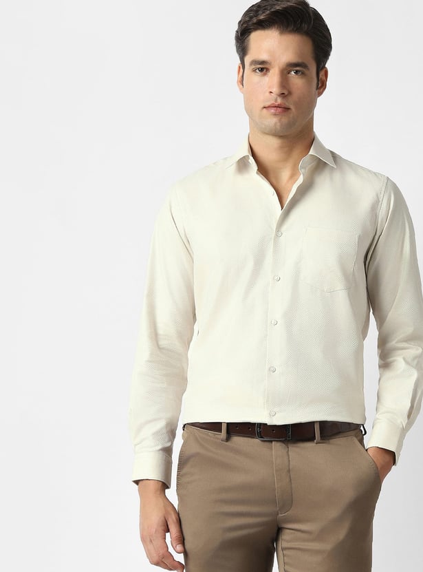 VAN HEUSEN Textured Regular Fit Formal Shirt