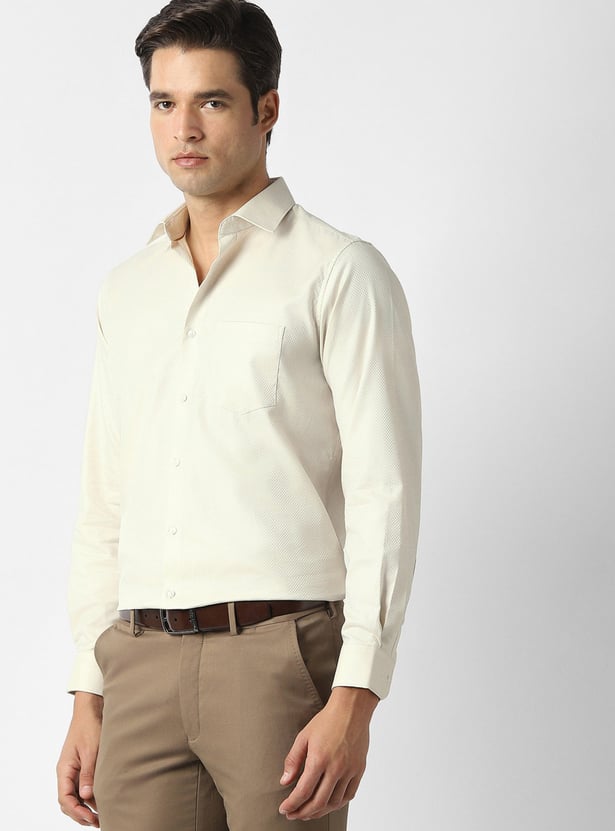 VAN HEUSEN Textured Regular Fit Formal Shirt