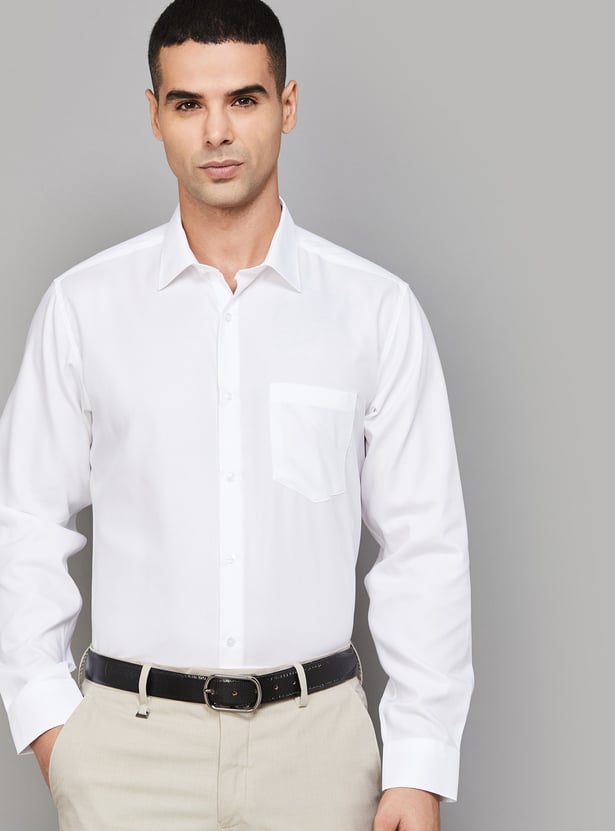 VAN HEUSEN Solid Custom Fit Formal Shirt