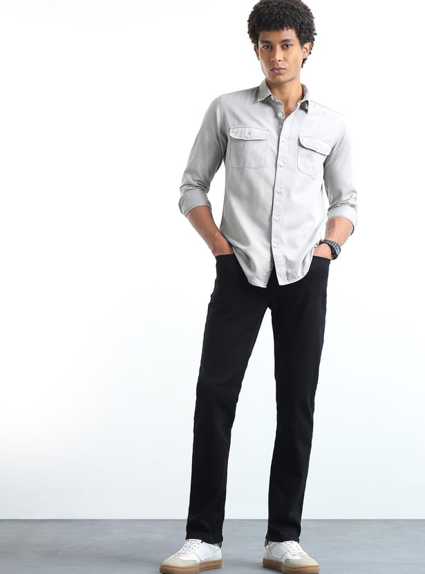 FLYING MACHINE Solid Regular Fit Shirt