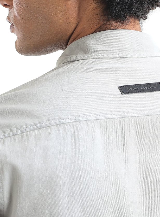 FLYING MACHINE Solid Regular Fit Shirt