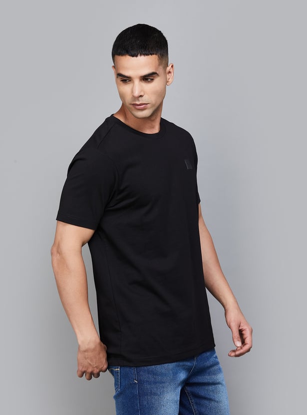 FLYING MACHINE Solid Crew Neck T-shirt