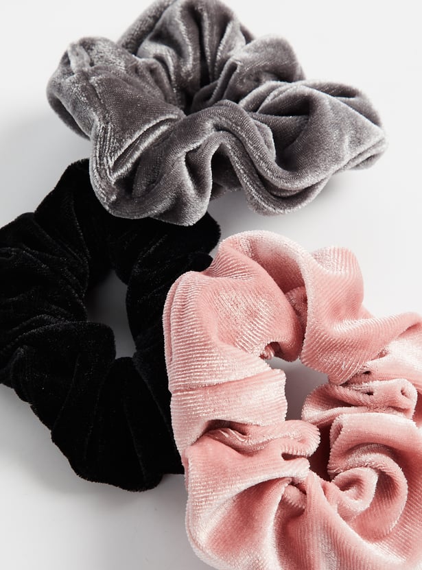 FAME FOREVER Assorted Scrunchies - Pack of 3