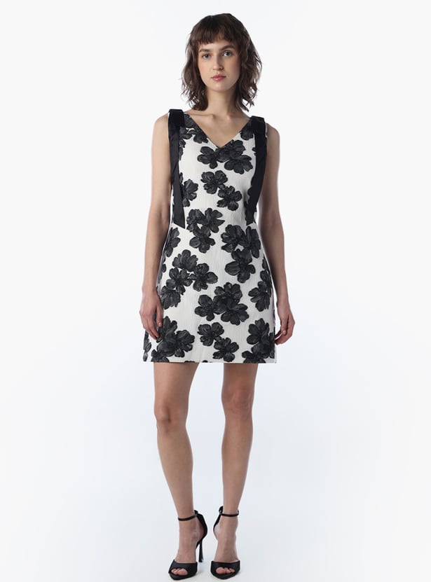 ONLY Floral Print V-Neck Mini A-line Dress