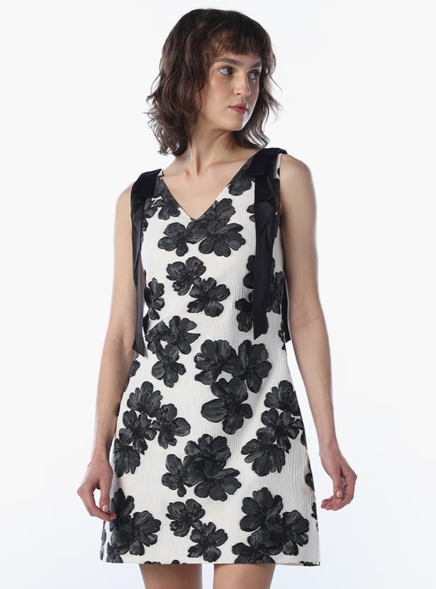 ONLY Floral Print V-Neck Mini A-line Dress